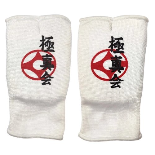 Ochraniacze Elastyczne Pięści Napięstniki Kyokushin Białe M